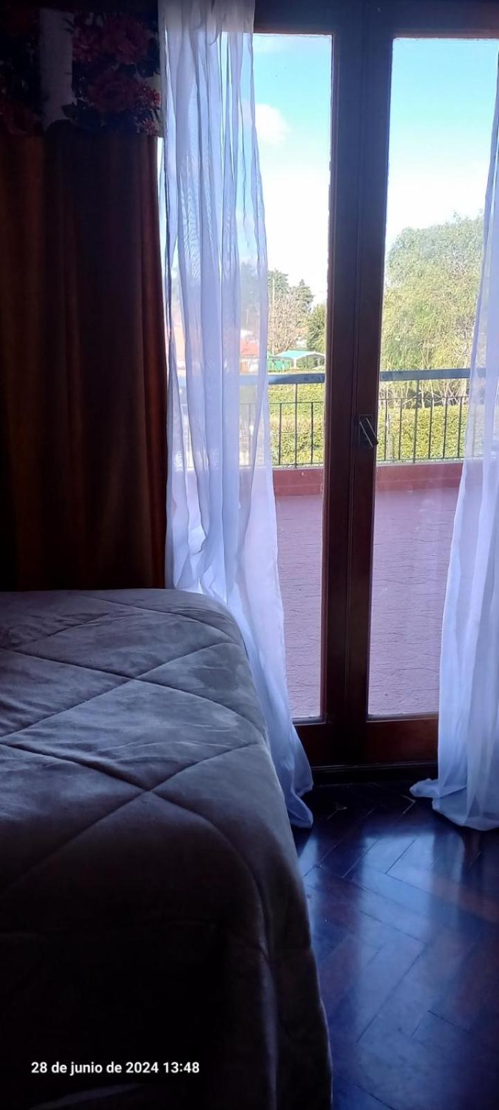 Victoria 3 Bed And Breakfast Ezeiza Exterior photo